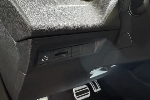 Peugeot 308 SW GT Hybrid 145 e-DCS6