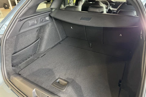 Peugeot 308 SW GT Hybrid 145 e-DCS6