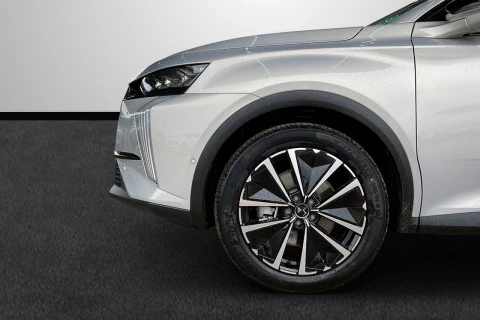 DS 7 PLUG-IN HYBRID 225 PALLAS