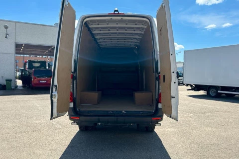 Mercedes-Benz Sprinter Sprinter 519 CDI tT OM654 FURGON LARGO T