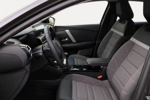 Citroën C4 PureTech 130 S&S Plus 96 kW (131 CV)