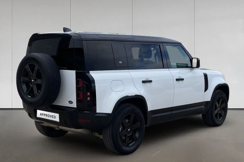 Land Rover Defender 110 D200 MHEV Standard 4WD Auto 147 kW (200 CV)