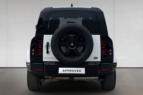 Land Rover Defender 110 D200 MHEV Standard 4WD Auto 147 kW (200 CV)