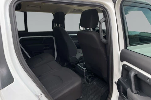 Land Rover Defender 110 D200 MHEV Standard 4WD Auto 147 kW (200 CV)