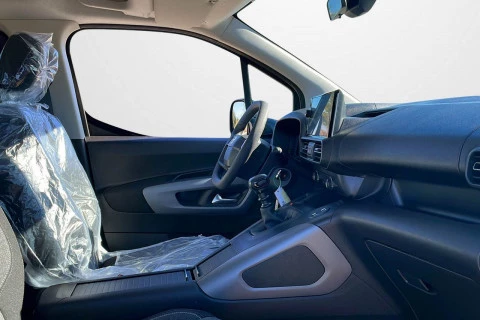 Opel Combo 100 Cv 1.5 Td S/S MT6 €6.4