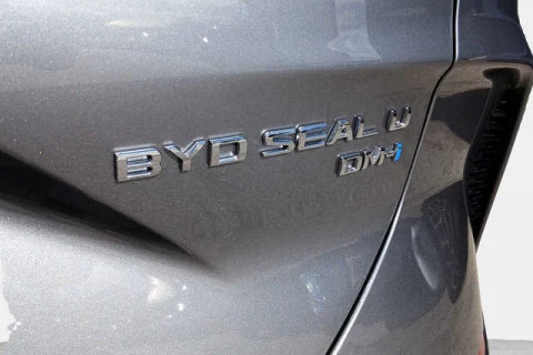 BYD SEAL U DM-i Comfort 160 kW (218 CV)