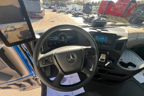 Mercedes-Benz Actros 1848 LS