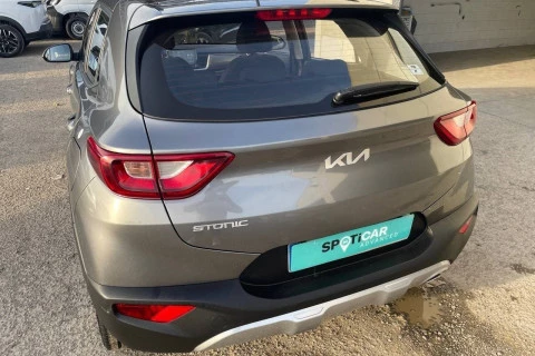 Kia Stonic 1.2 DPi 62kW (84CV) Concept