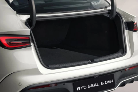 BYD SEAL 6 DM-I Boost