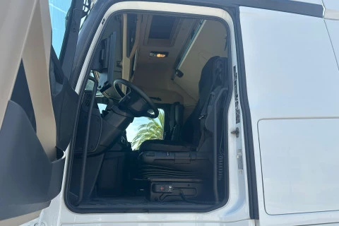 Mercedes-Benz Actros 1848 LS