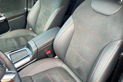 Mercedes-Benz GLA GLA 200 D