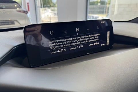 Mazda3 2.5L E-SKY G MHEV 103kW 6AT Homura