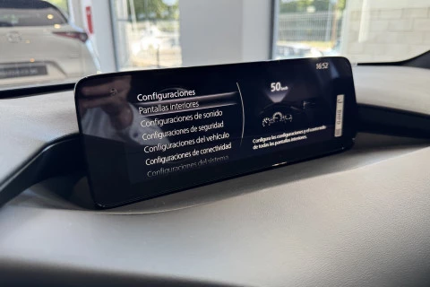 Mazda3 2.5L E-SKY G MHEV 103kW 6AT Homura