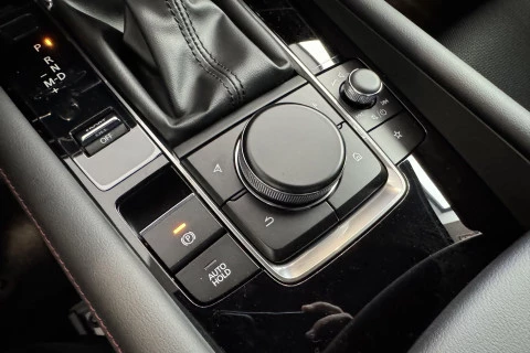 Mazda3 2.5L E-SKY G MHEV 103kW 6AT Homura