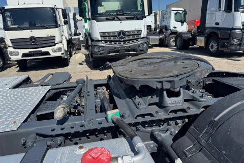 Mercedes-Benz Arocs 1851