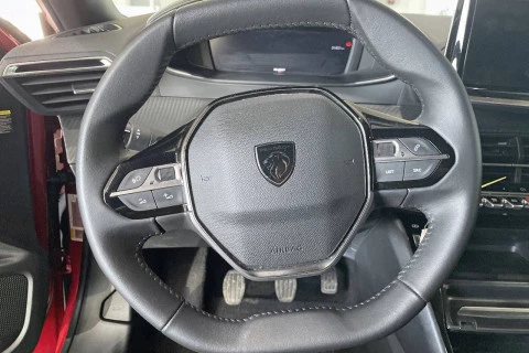 Peugeot 2008 Allure Puretech 100 S&S 6 Vel. MAN