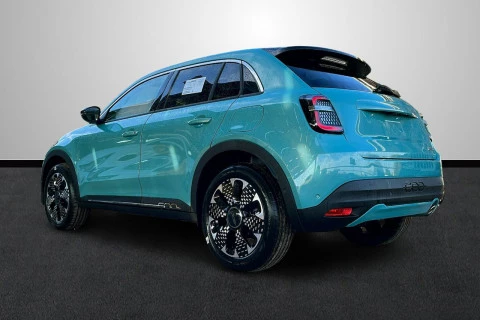 Fiat 600 600 MHEV La prima 1.2 106kW (145CV) DDCT