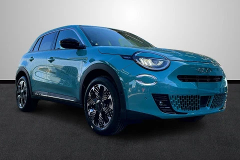 Fiat 600 600 MHEV La prima 1.2 106kW (145CV) DDCT