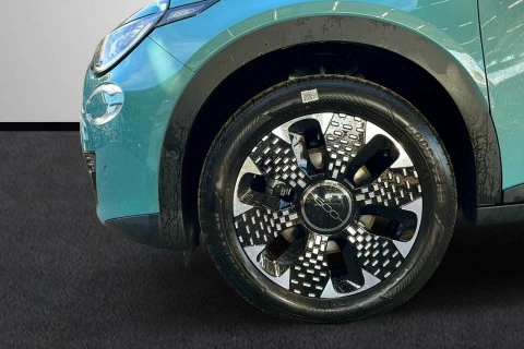 Fiat 600 600 MHEV La prima 1.2 106kW (145CV) DDCT