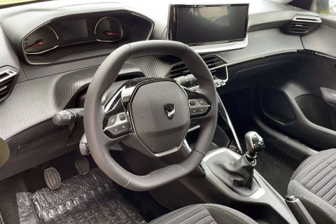 Peugeot 208 Active Puretech 100