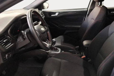 Ford Focus 1.0 Ecoboost MHEV 114kW ST-Line