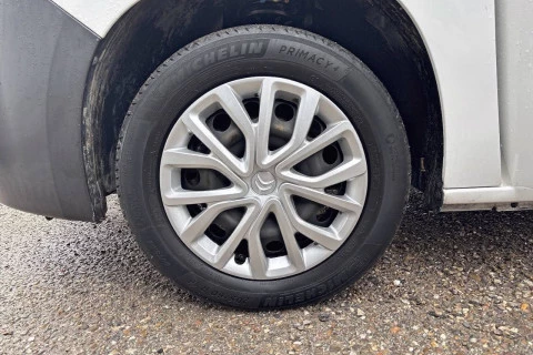Citroën Berlingo Talla M BlueHDi 100 S&S FEEL