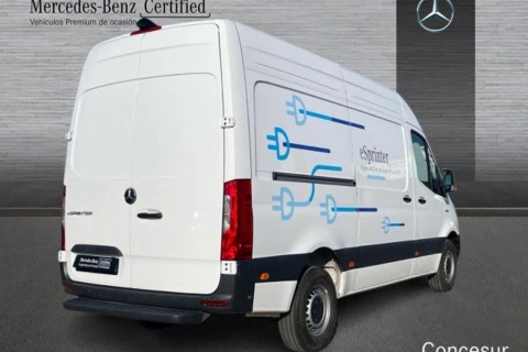 Mercedes-Benz eSprinter Nuevo eSprinter 320 Furgón PRO Medio (81kWh)[][9979NDH]