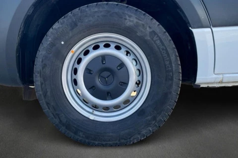 Mercedes-Benz eSprinter Nuevo eSprinter 320 Furgón PRO Medio (81kWh)[][9979NDH]