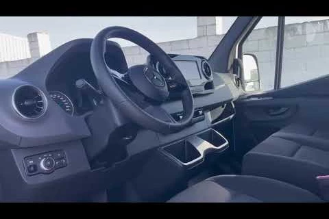 Mercedes-Benz eSprinter Nuevo eSprinter 320 Furgón PRO Medio (81kWh)[][9979NDH]
