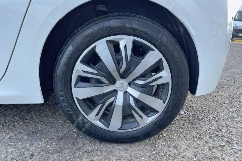 Peugeot 208 PureTech 55kW (75CV) Active