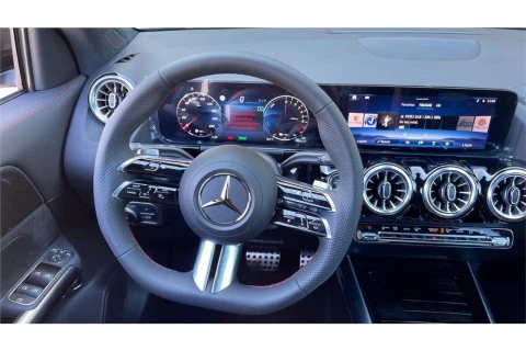 Mercedes-Benz GLA GLA 200 D