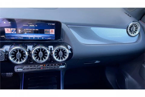 Mercedes-Benz GLA GLA 200 D