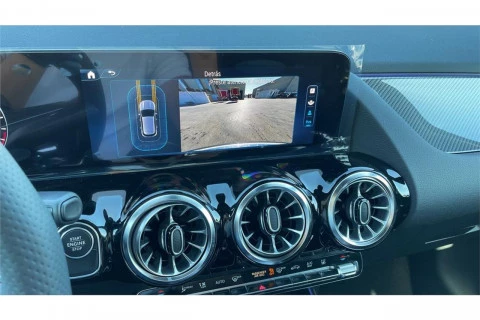 Mercedes-Benz GLA GLA 200 D