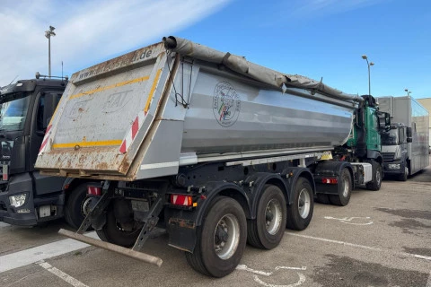 Mercedes-Benz Arocs 1953 HAD + BAÑERA MEILLER KIPPER 3 ejes KISA 3 MPH44/N PLATA