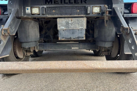 Mercedes-Benz Arocs 1953 HAD + BAÑERA MEILLER KIPPER 3 ejes KISA 3 MPH44/N PLATA