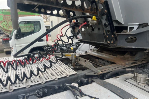 Mercedes-Benz Arocs 1953 HAD + BAÑERA MEILLER KIPPER 3 ejes KISA 3 MPH44/N PLATA