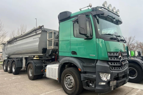 Mercedes-Benz Arocs 1953 HAD + BAÑERA MEILLER KIPPER 3 ejes KISA 3 MPH44/N PLATA