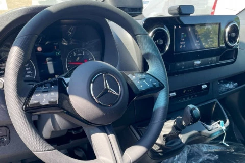 Mercedes-Benz Sprinter 311 CDI FURGON PRO MEDIO