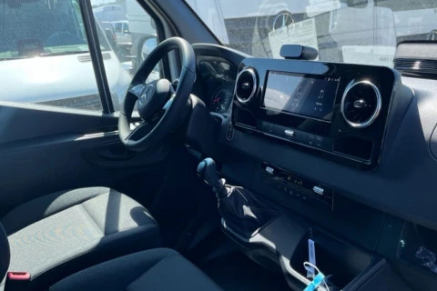 Mercedes-Benz Sprinter 311 CDI FURGON PRO MEDIO