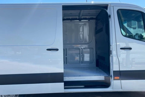 Mercedes-Benz Sprinter 311 CDI FURGON PRO MEDIO