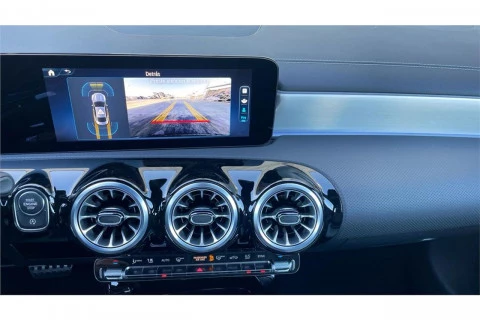 Mercedes-Benz CLA CLA 200