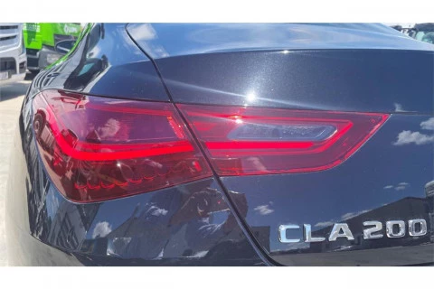 Mercedes-Benz CLA CLA 200