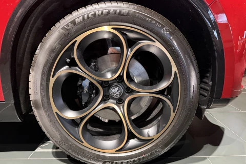 Alfa Romeo Stelvio 2.2 Diesel 154kW (210CV) INTENSA AWD