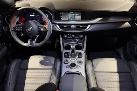 Alfa Romeo Stelvio 2.2 Diesel 154kW (210CV) INTENSA AWD