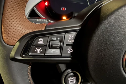 Alfa Romeo Stelvio 2.2 Diesel 154kW (210CV) INTENSA AWD