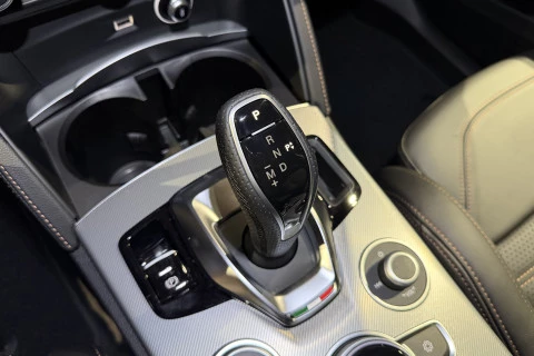 Alfa Romeo Stelvio 2.2 Diesel 154kW (210CV) INTENSA AWD