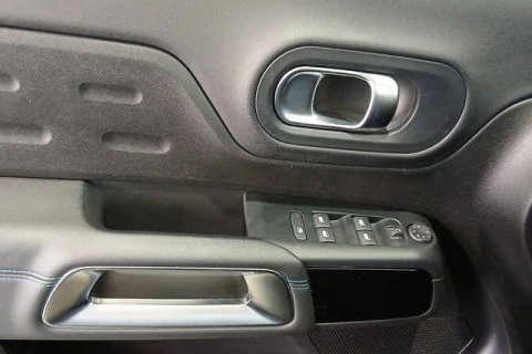 Citroën C5 Aircross PureTech 130 S&S Plus 96 kW (131 CV)