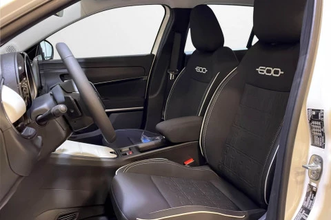 Fiat 600 600 Icon MHEV 1.2 81kW (110CV) DDCT