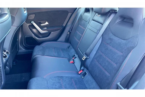 Mercedes-Benz CLA CLA 200