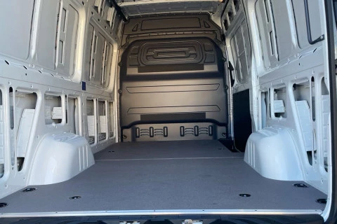 Mercedes-Benz eSprinter eSprinter 320 Furgón PRO Medio (56kWh)